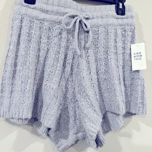 AND NOW THIS
Women's Cable-Knit Shorts in gray size medium, New - Picture 4 of 9